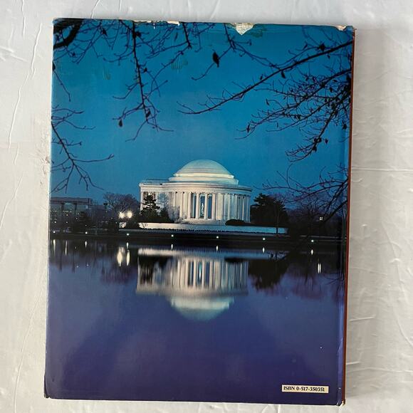 Washington DC Travelers Color Book - Picture 2 of 8